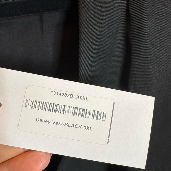 NWT Reformation Casey vest - black XL - Picture 4 of 7